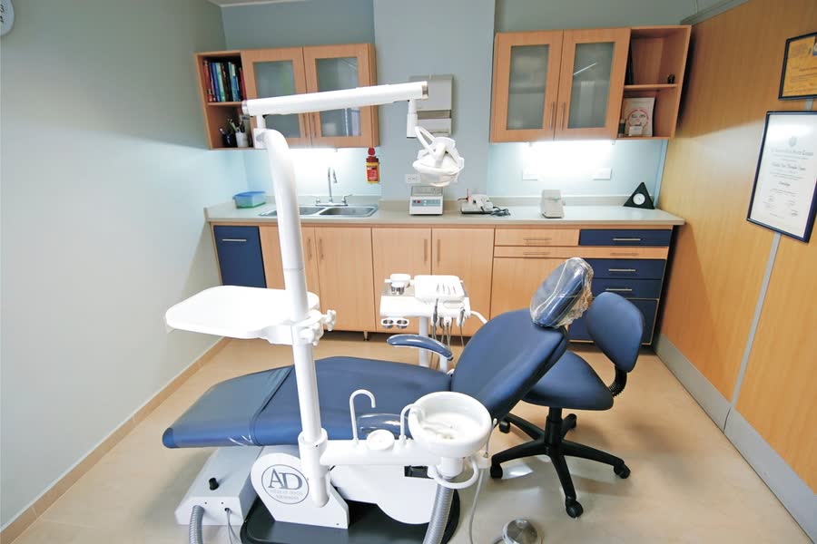 Dental treatment room prepared for cosmetic dentistry consultation and restorative planning